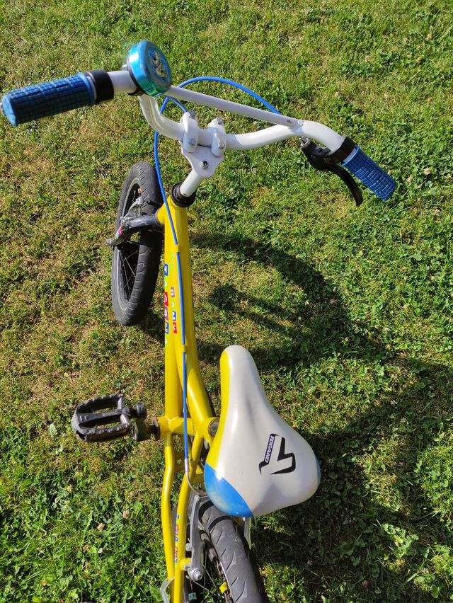 Bicicleta 16 pulgadas con patines