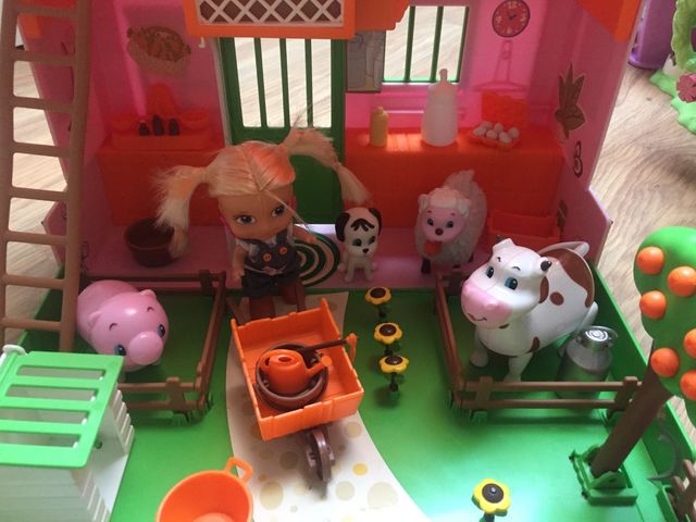 Granja maletin de Pinypon