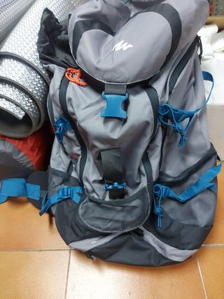 Mochila senderismo 50 litros de segunda mano por 45 EUR en Fuengirola en  WALLAPOP