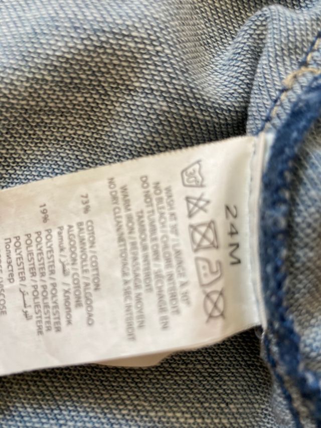 Cazadora levis 24 meses