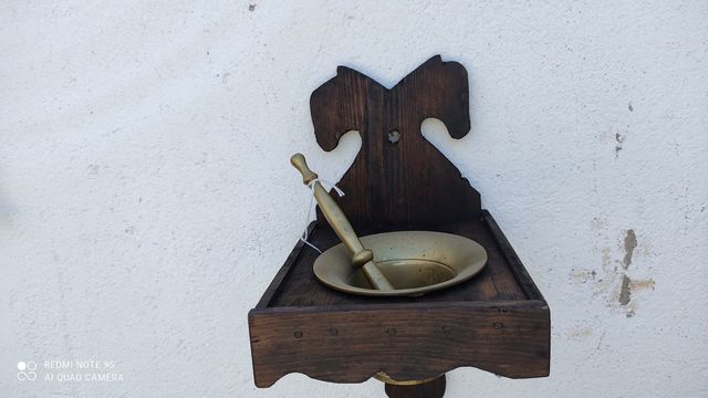 malta con il suo piano di lavoro