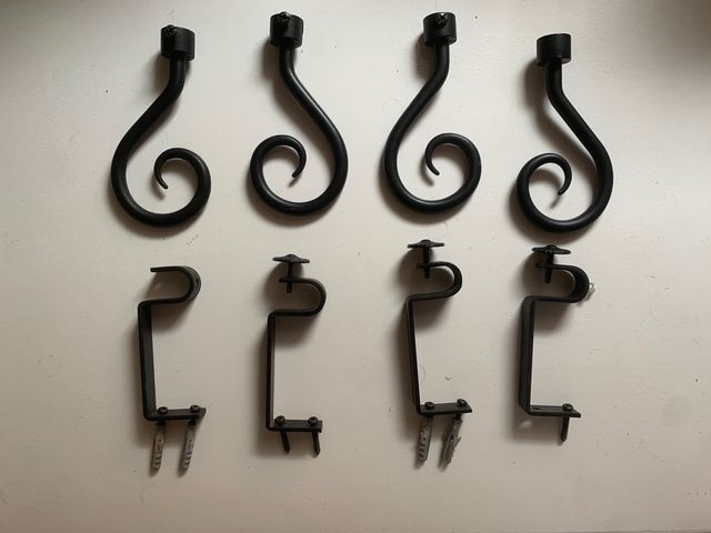 Topes y sujeta barra de cortinas