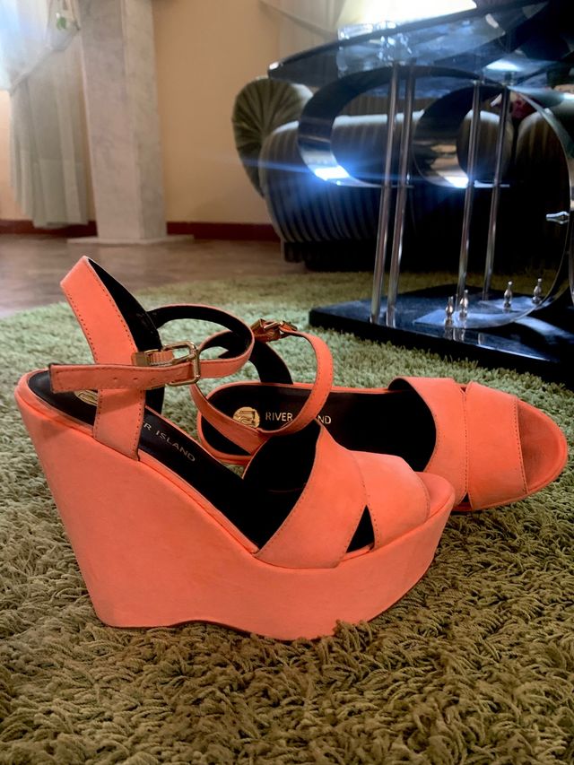 Cuñas Coral talla 38 River Island