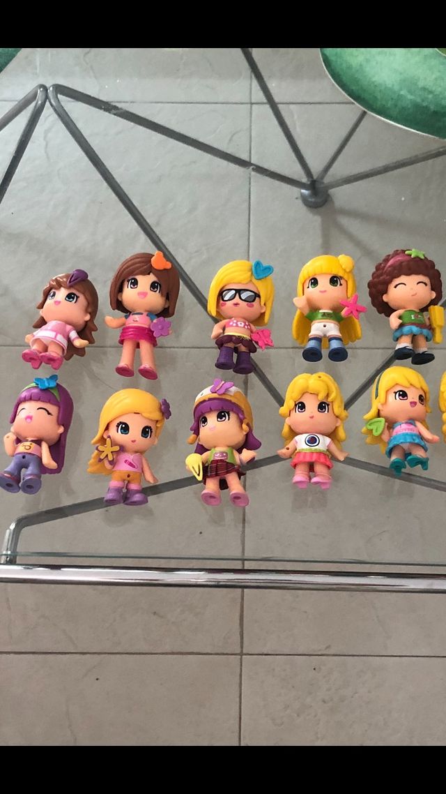 Pinypon. 10 Muñecas con complementos
