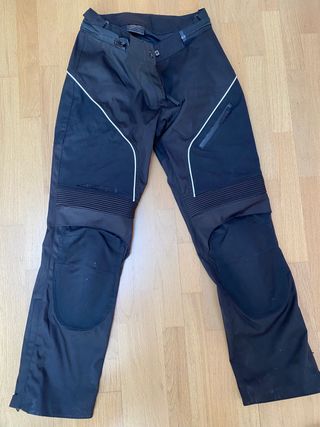 Pantalón moto ALPINESTAR MUJER. T: S de segunda mano por 79 EUR en Alovera  en WALLAPOP
