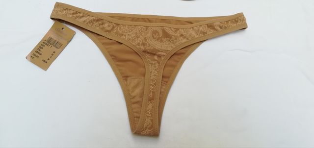 CONJUNTO de CHICA.. SUJETADOR y BRAGA NUEVO