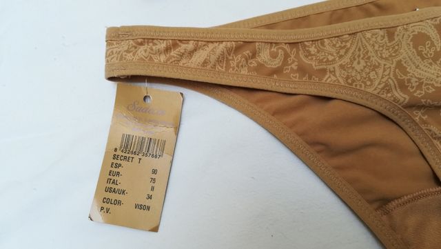 CONJUNTO de CHICA.. SUJETADOR y BRAGA NUEVO