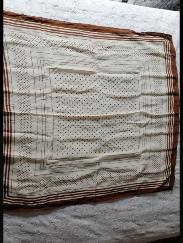 Pañuelos cuadrados de seda