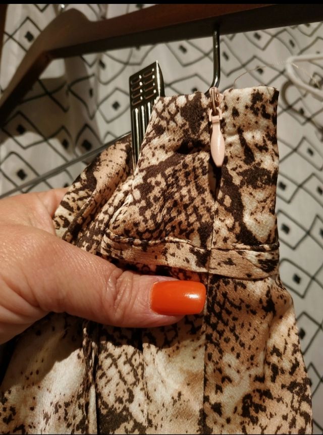 Pantalón serpiente talla grande