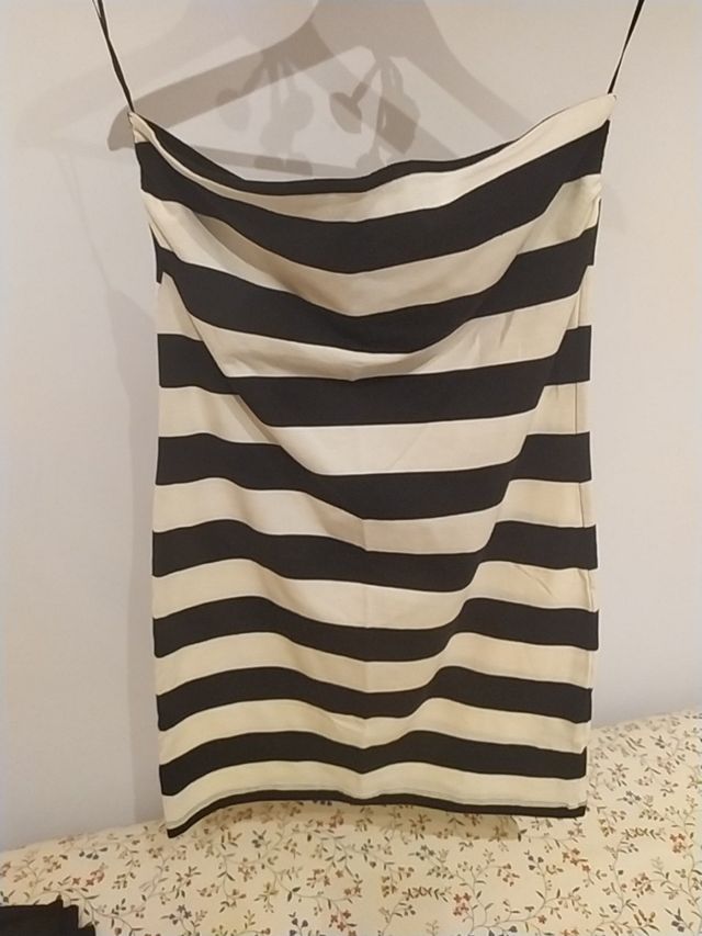 Vestido rayas palabra de honor.