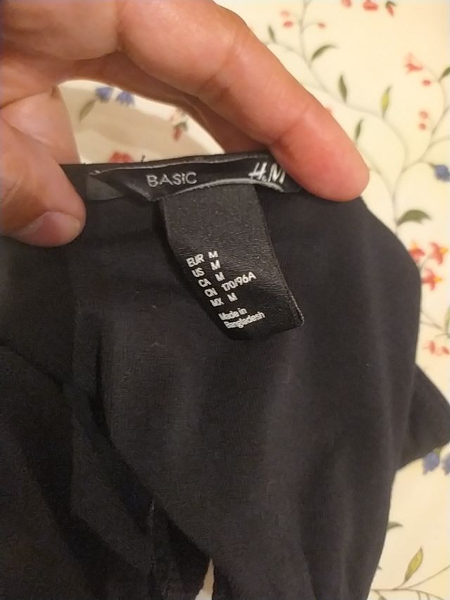 Vestido negro palabra de honor.