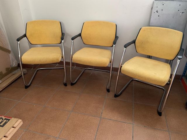 Sillas confidente oficina.