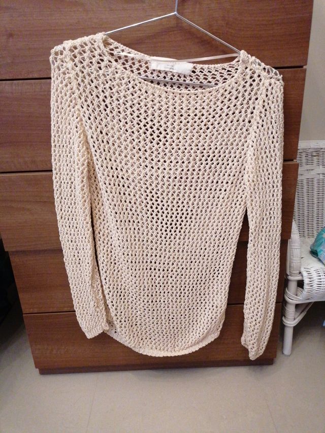 Suéter rejilla beige.