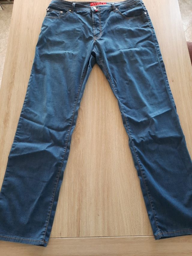 Pantalon vaquero Pierre Cardin