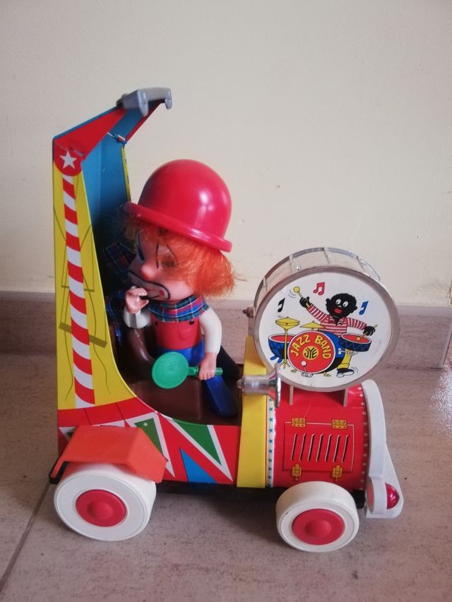 Coche jazz band YJESA