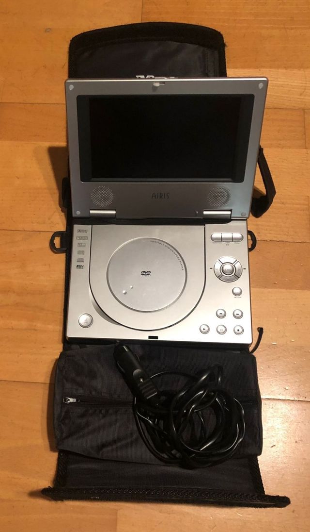 DVD portatile per auto