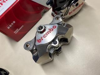 Pinza trasera brembo p2 34mm 84mm