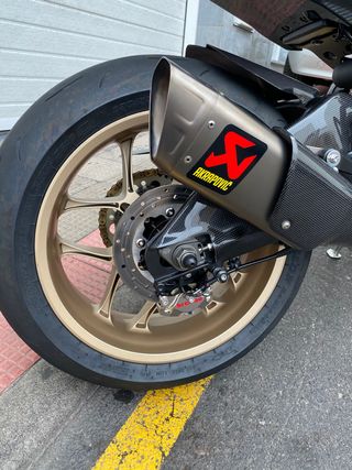 Pinza trasera brembo p2 34mm 84mm