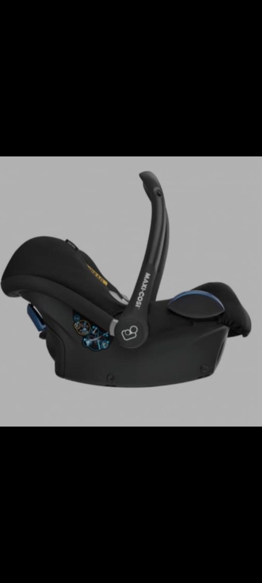 Maxi cosi con isofix originales.