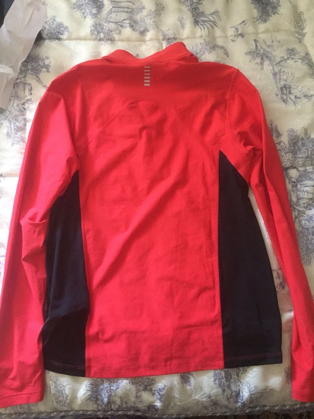 Sudadera fina correr talla M under armour