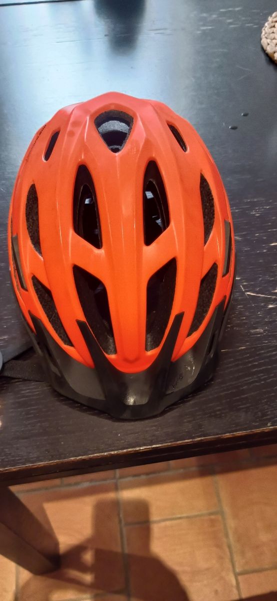 Casco bici buen estado ajustables 53/59 cm