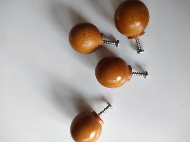 Tirador pomos de madera