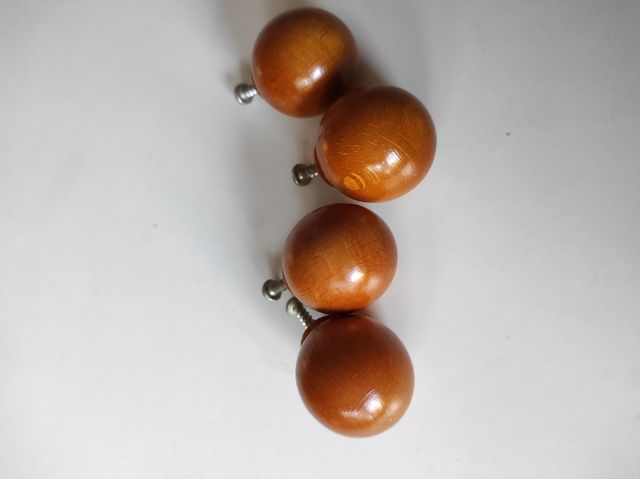 Tirador pomos de madera