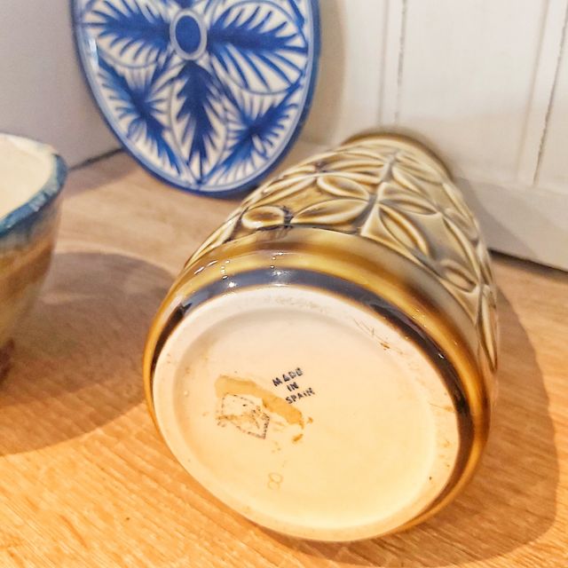 FLORERO MID CENTURY ARTESANAL