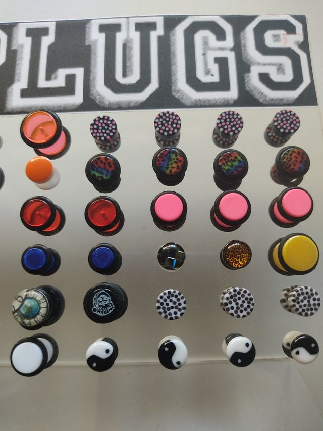 72 Fake Plugs acrílicos 