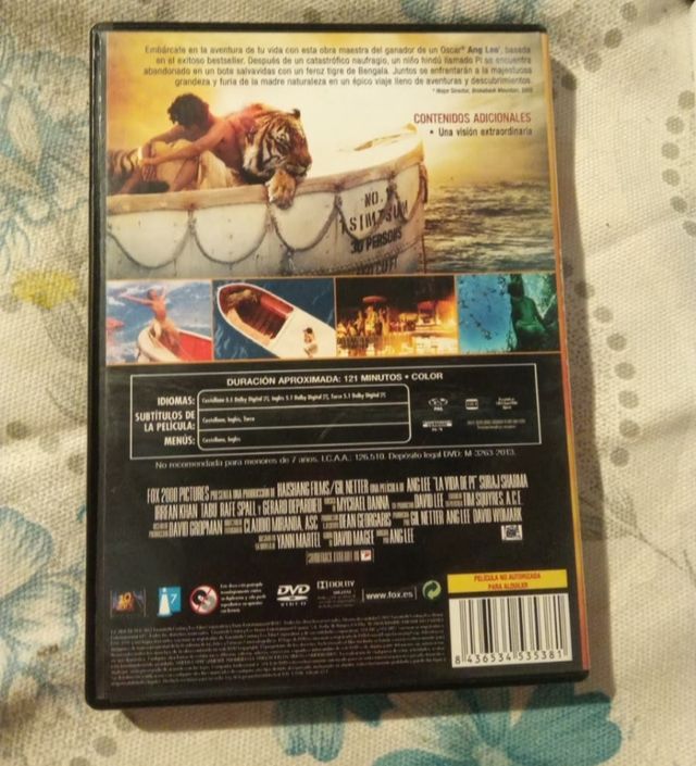 Packs libro y película