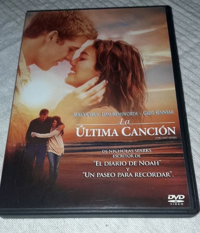 Packs libro y película