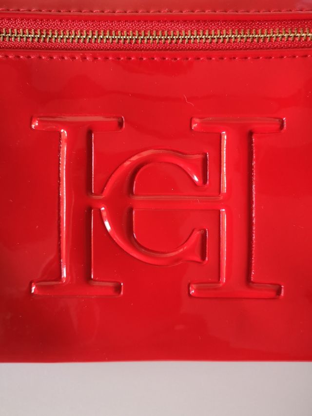 neceser carolina herrera