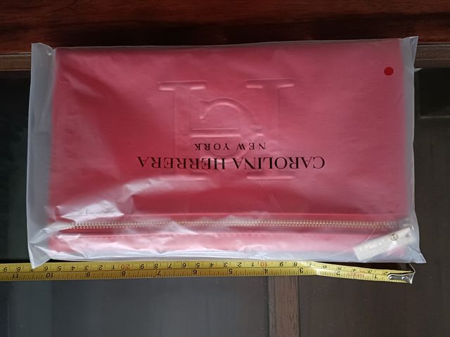 neceser carolina herrera