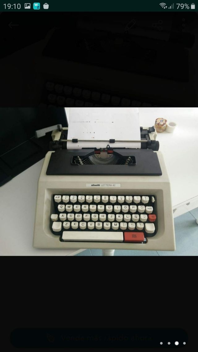máquina de escribir VINTAGE