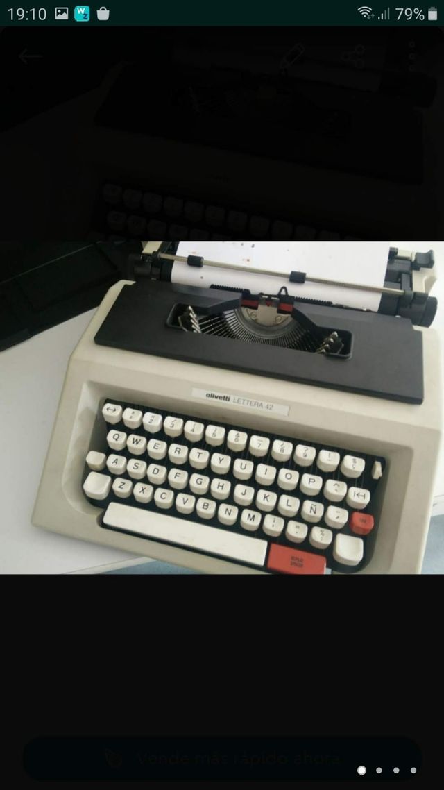 máquina de escribir VINTAGE