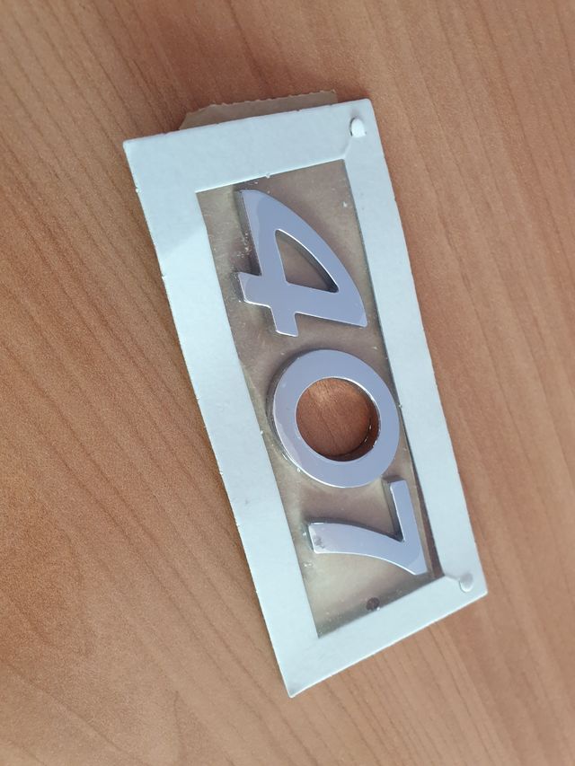 número del peugeot 407 en el maletero