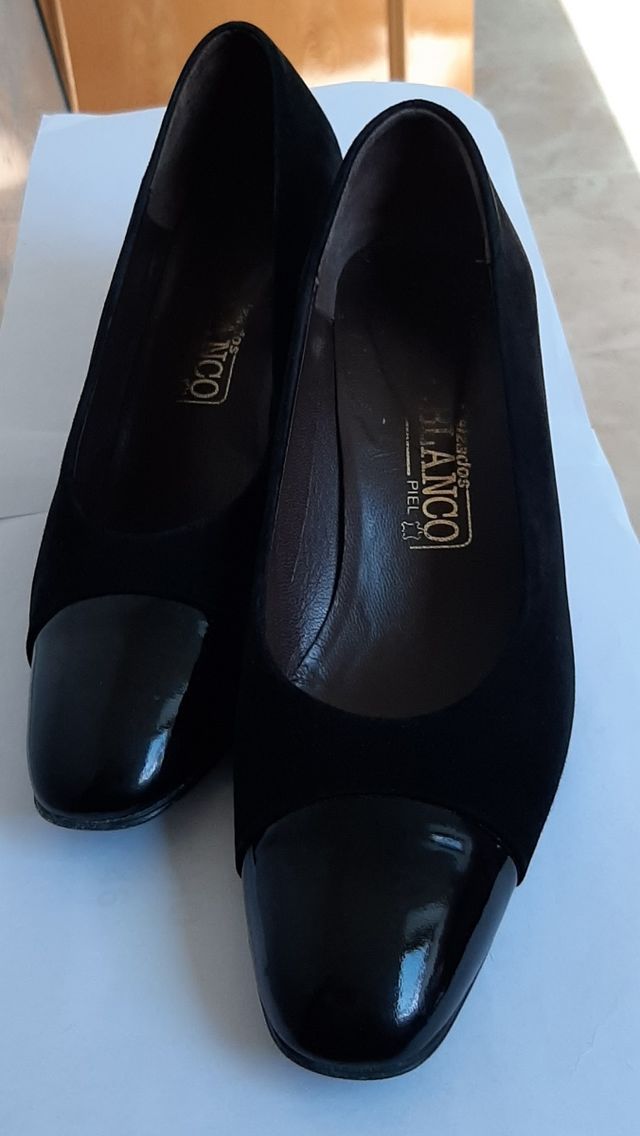 Zapatos negros de tacón,número 38 