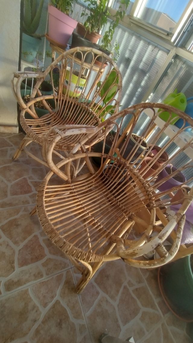 Sillas mimbre para jardín/terraza de segunda mano en Madrid en WALLAPOP