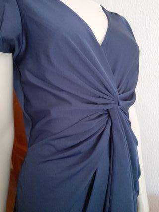 Blusa marca Elogy del corte ingles talla 38 de segunda mano por 12 EUR en  San Fernando de Henares en WALLAPOP