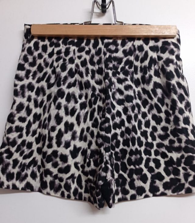 Pantalón corto Mango talla XS