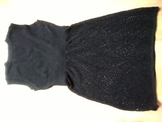 Vestido de punto semitransparente