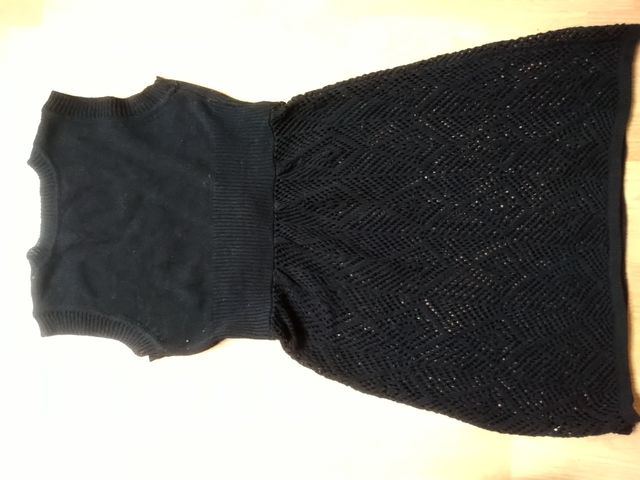 Vestido de punto semitransparente