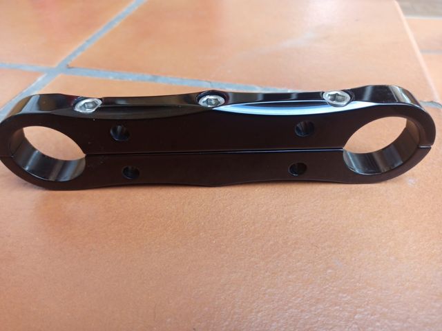 Harley Davidson fork brace