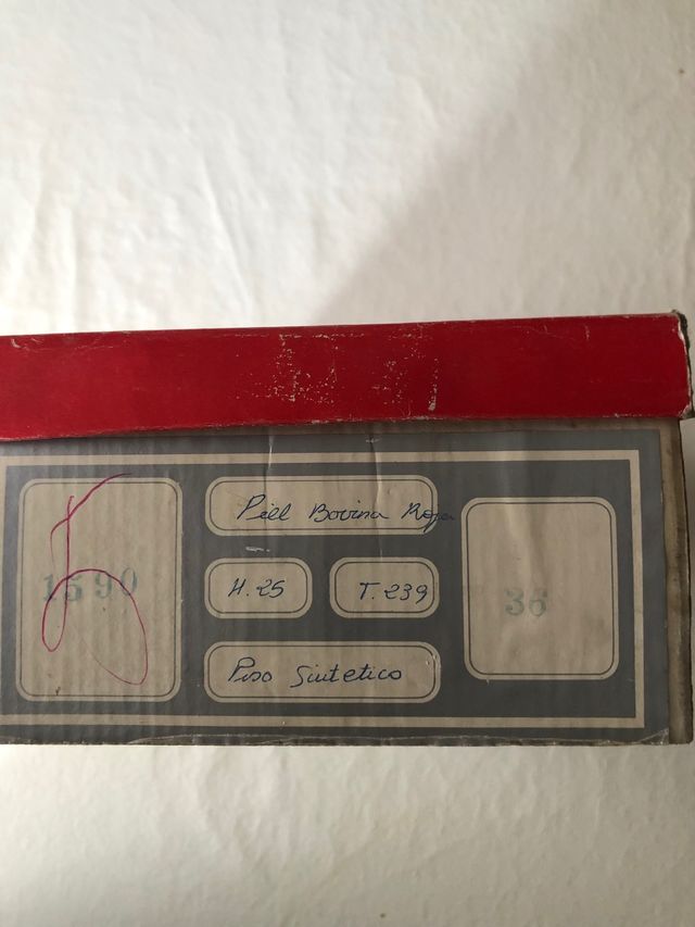 Zapatos salón rojos