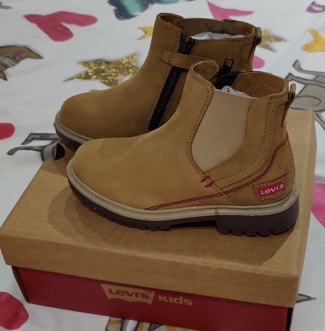Botas Levis