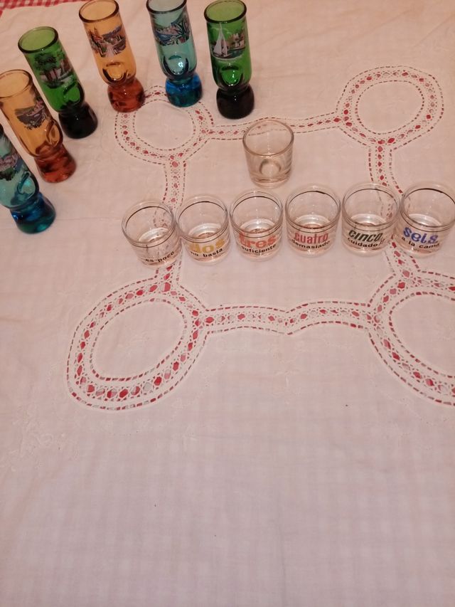 2 Juegos de chupitos.