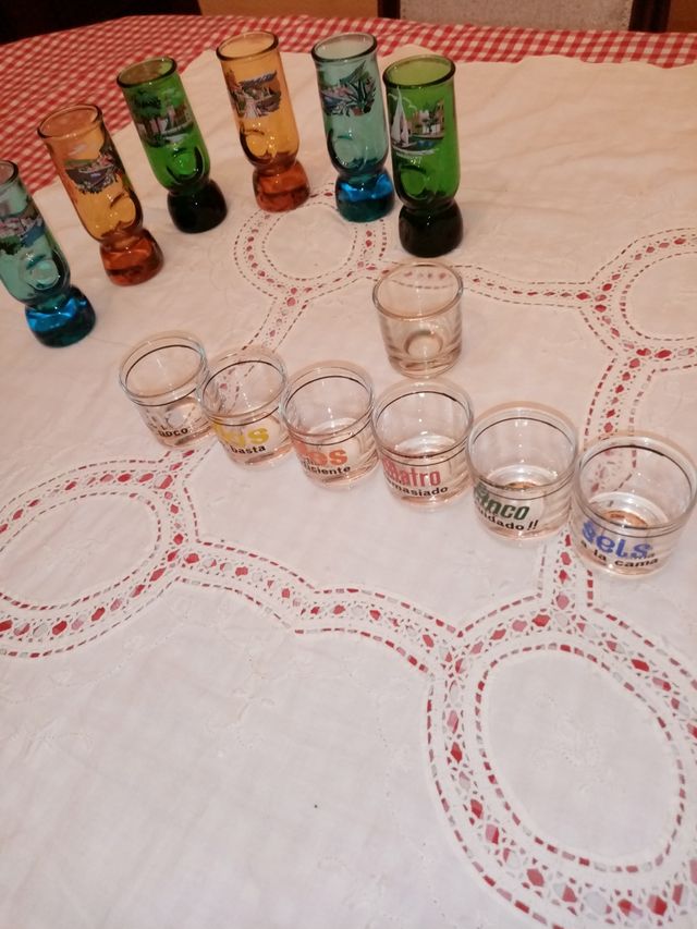 2 Juegos de chupitos.