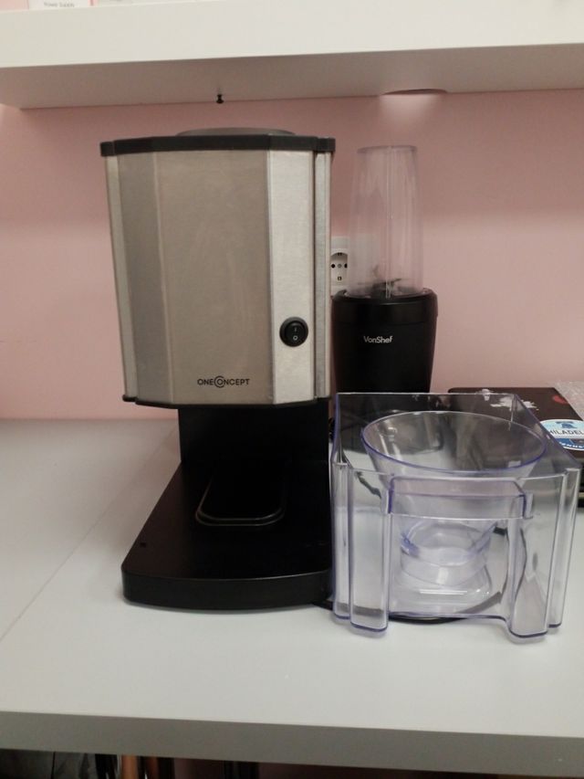 One Concept Rompehielos 