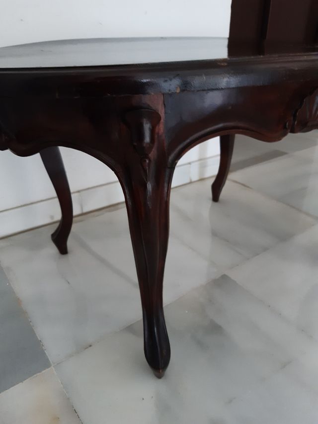 Mesa de centro de caoba