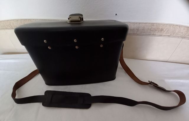 Preciosa caja de cuero para cámara Vintage